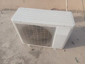 gree 2 ton split  A c ,ac is clen and good working