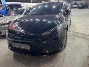 سيارات للبيع اقساط راسي لرأسك الرقم في الإعلان .