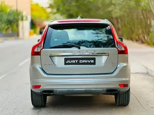 VOLVO XC 60 T6 2015 MODEL WELL MAINTAINED SUV