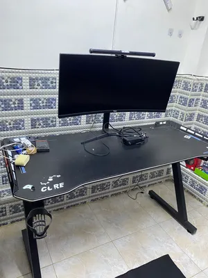 للبيع طاولة GAMER