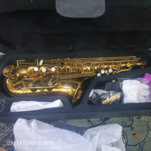 سايكسفون اصلي امريكي نضيف 100%