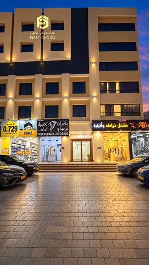 شقة للبيع في بوشر بإطلالة مباشرة جبلية من احلى الإطلالات في مسقط بـ 35000 ريال فقط