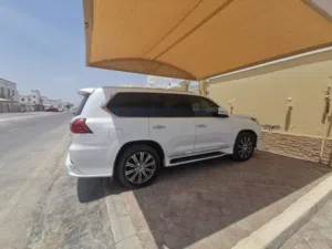 لكزس LX570 فوريل للبيع