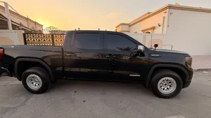 GMC Sierra Elevation 2025 V8 5.3L GCC Warranty