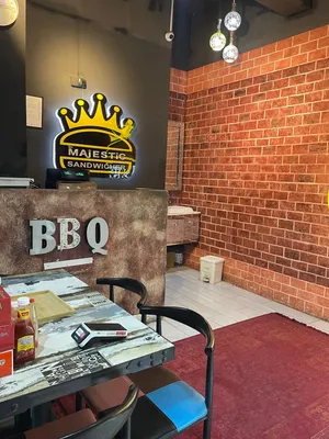 Restaurant for sale (with CR) and all relevant stuff