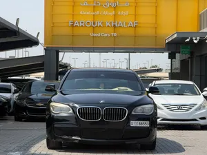 BMW750i موديل2015 لون اسود  محرك8سلندرسعة4.4ممشى262556كم سعر45000