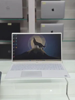 Dell inspiron 5501 10th generation 8gb Ram ddr4 256gb SSD Nvme 15.6 Inch IPS display Windows 11pro