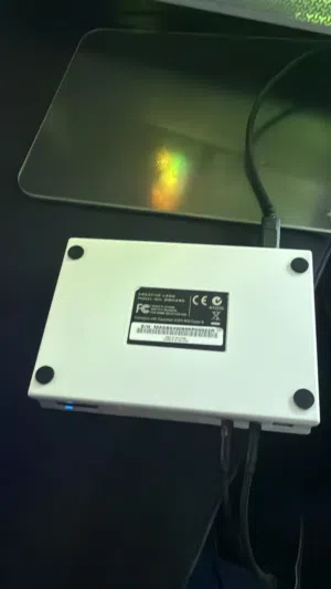 كرت فضي نضيف ممتاز