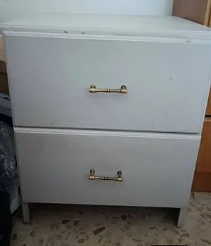 مجموعة مقتنيات بحالة ممتازة.
