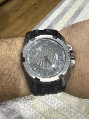 ساعة بوليس