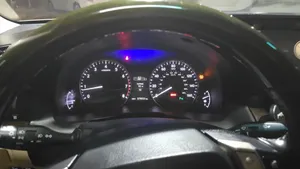 لكزس ES350 للبيع