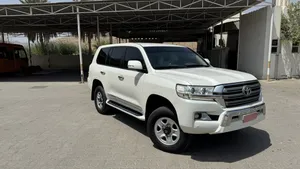 Used Toyota Land Cruiser in Al Sharqiya