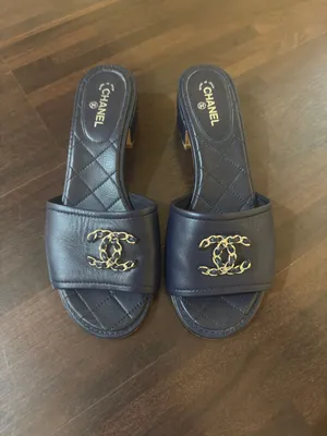 Chanel dark blue flats size 37C