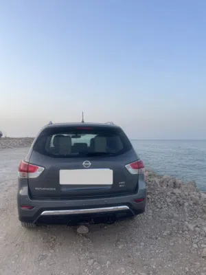 Used Nissan Pathfinder in Muscat