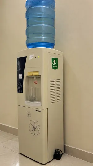 Freestanding Water Dispenser