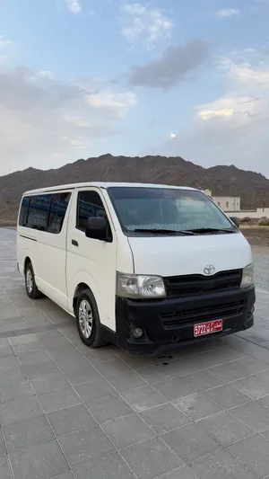 Used Toyota Hiace in Al Sharqiya