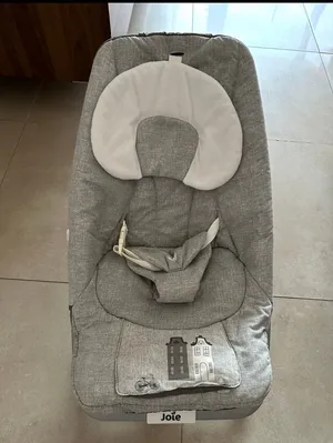 Jole Meet Dreamer Baby Rocker / Portable Baby Bouncer - Gently Used