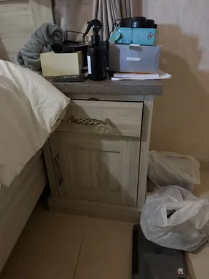 غرفة نوم كاملة نظيفه جداً