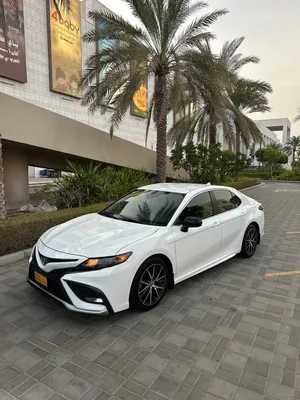 Used Toyota Camry in Muscat