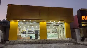 البيع مبنى سكني تجاري