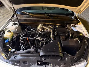 2014 Kia Optima SXL Turbo – American Specs