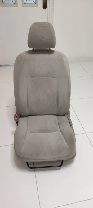 مقعد سائق كرولا للبيع