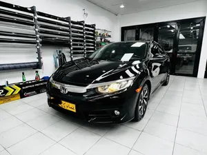 Honda Civic 2016 Full Option - Top Condition  هوندا سيفيك 2016 فول أوبشن - بحالة ممتازة