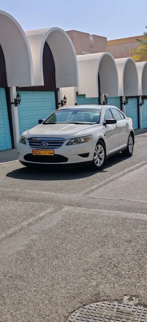 Used Ford Taurus in Muscat