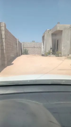 165 m2 3 Bedrooms Townhouse for Sale in Tripoli Al-Baesh