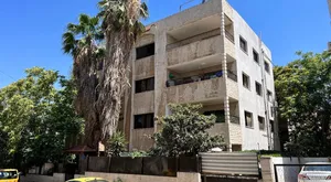 عمارة استثمارية أو سكنية في الهاشمي الشمالي