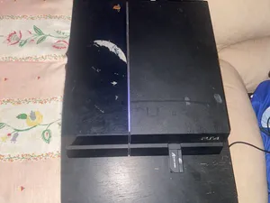 PlayStation 4 PlayStation for sale in Um Al Quwain
