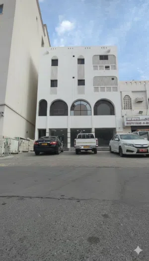 بناية للإيجار بالكامل سكني تجاري - الحمرية Building for Rent Entirely Residential and Commercial Al