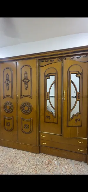 غرفة نوم شبه الجديد استعمال قليل