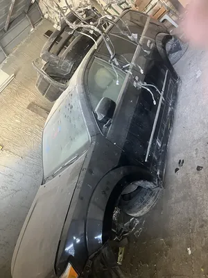 جيب ايسوزو اكسيوم قطع مستعملة بحالة ممتازة ( سكراب )
