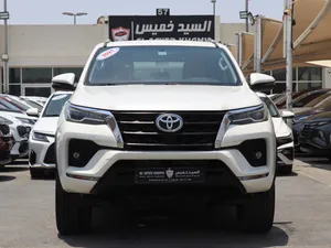 TOYOTA FORTUNER 2021 - GCC - V6 - GXR - ACCIDENTS FREE - ORIGINAL PAINT - PERFECT INSIDE OUT