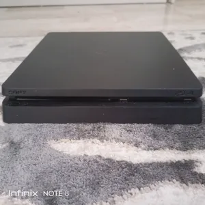 بلاي ستيشن 4 اسلم مستعمل