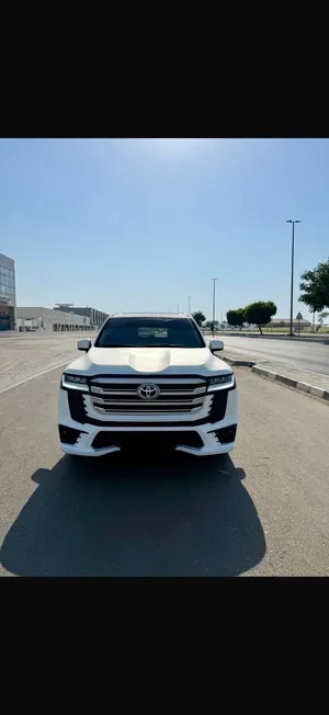 Toyota landcruiser 2014 converted to 2026