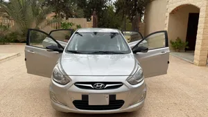 هونداي اكسنت موديل 2012
