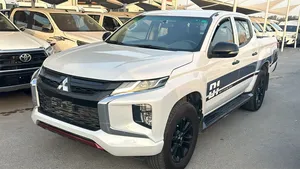 ميتسوبيشي ال 200 ديزيل فل ابشن اتوماتيك موديل 2023 4×4