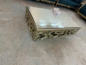 طاوله للغرفه المعيشه وقابل لتفاوض