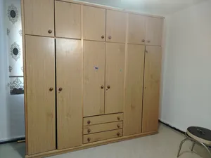 أثاث مستعمل