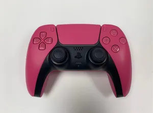 للبيع يد تحكم PS5 لون احمر