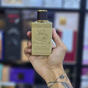عطر احلام العرب عطر أحلام العرب يتميز بمزيج رائع من الموالح والنكهات الشرقية الخشبية