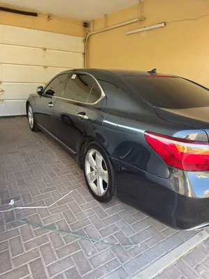 لكزس 460L موديل 2010