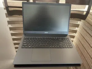 لابتوب لاب توب ايسر Acer SSD 128 i5 الجيل العاشر مستعمل