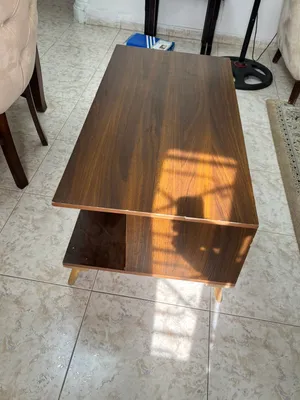 طاولة منزليه للبيع