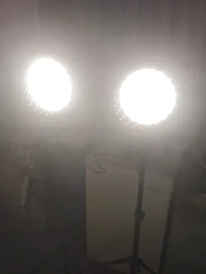 فلاشات اضاءه