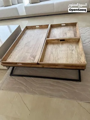 طاوله خشبيه لغرف الضيوف