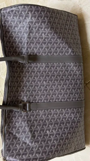 للبيع شنط ماركات اصلية وساعات