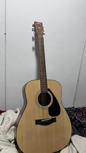 قيتار ياماها f310